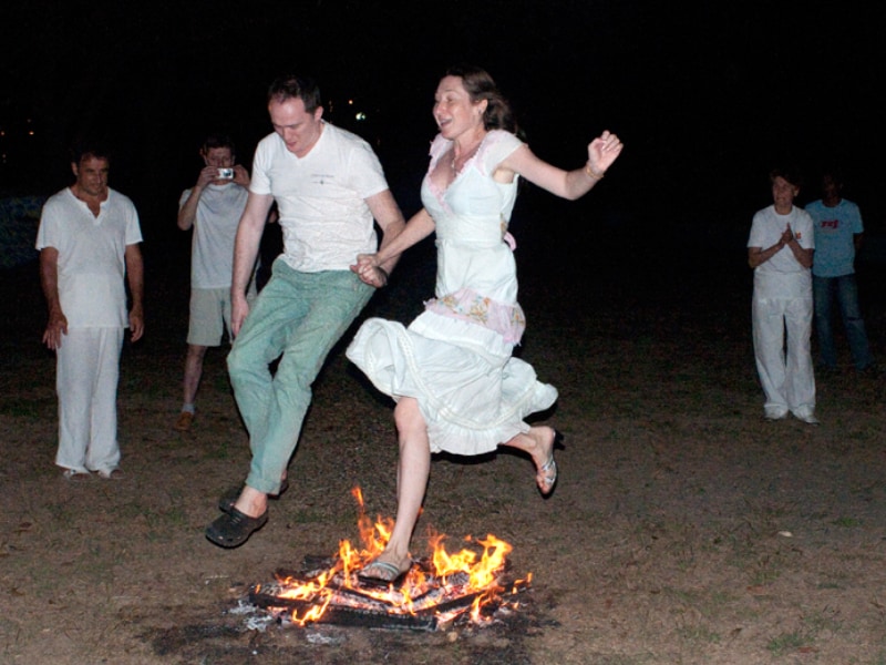 Natalya Bronzova with Alex Orbito at the Pyramid of Asia, Urdaneta, Pagansinan, Philippines
